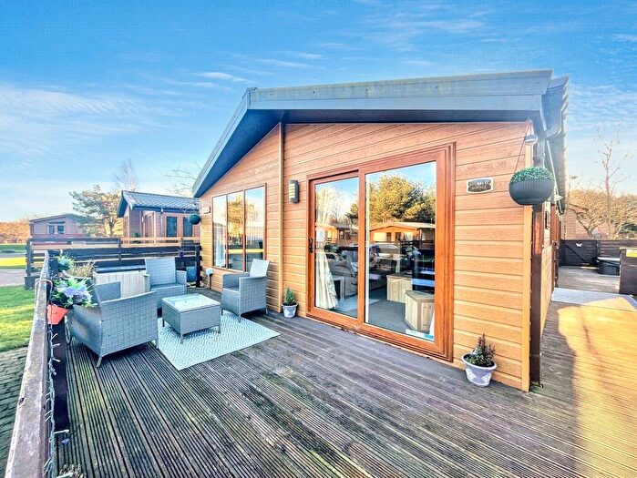 2 Bedroom Lodge For Sale In Felton, Morpeth, NE65