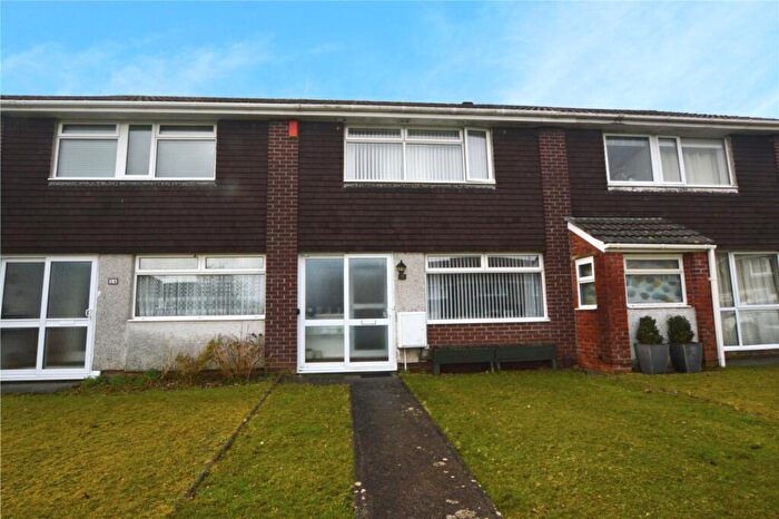 3 Bedroom Terraced House For Sale In Chelson Gardens, Plymouth, Devon, PL6