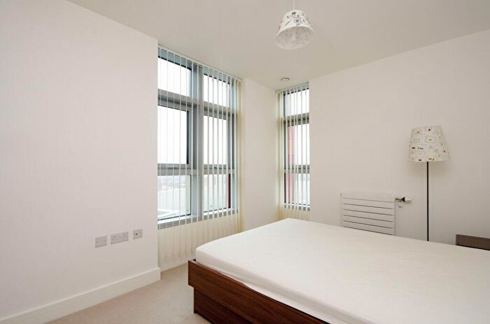 2 Bedroom Flat To Rent In Vermillion, Canning Town, London, E16