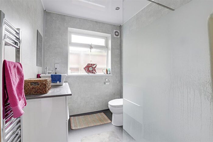 3 Bedroom Detached Bungalow For Sale In Harrow Road, West Bridgford, Nottinghamshire, NG2