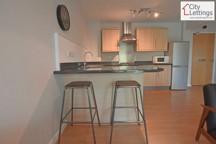 2 Bedroom Apartment To Rent In Portland Square, Arboretum, NG7