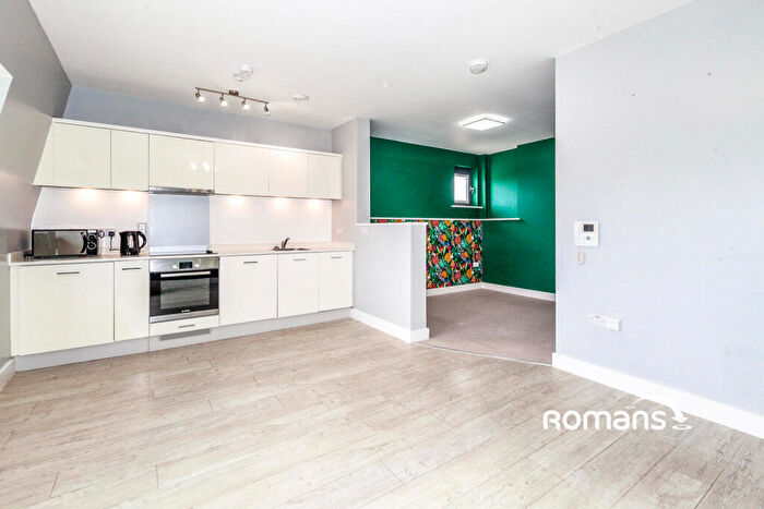 1 Bedroom Flat To Rent In Sheet Street, Windsor, SL4