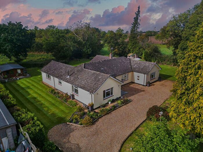 4 Bedroom Bungalow For Sale In Vancouver, Brockley, Bury St. Edmunds, IP29