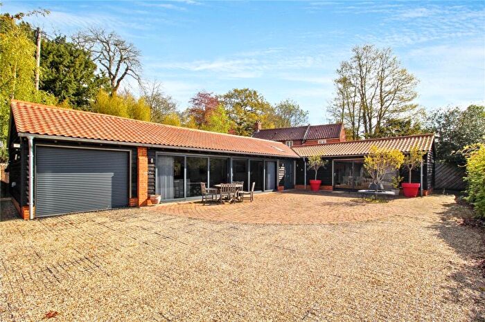 2 Bedroom Bungalow For Sale In Little Row, Geldeston, Beccles, Norfolk, NR34