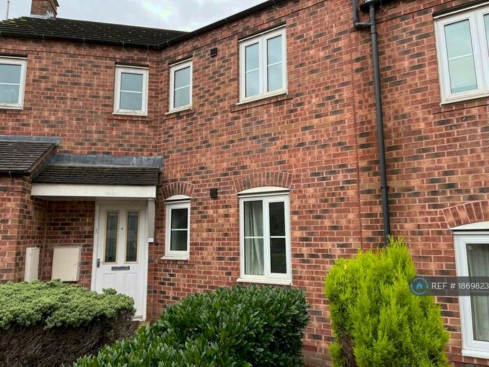 2 Bedroom Flat To Rent In Bassledene Road, Sheffield, S2