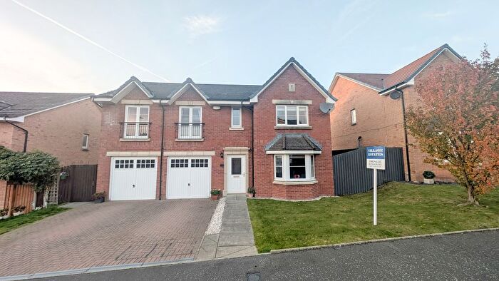5 Bedroom Detached House For Sale In Barberry Crescent, Cumbernauld, G68