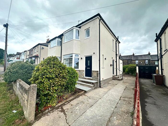 3 Bedroom Semi-Detached House To Rent In Oxford Avenue, Guiseley, Leeds, West Yorkshire, LS20