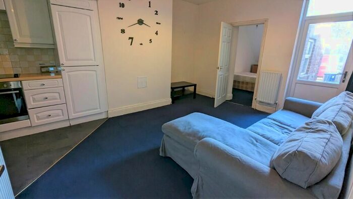 3 Bedroom Flat To Rent In Claremont Road, Newcastle Upon Tyne, NE2