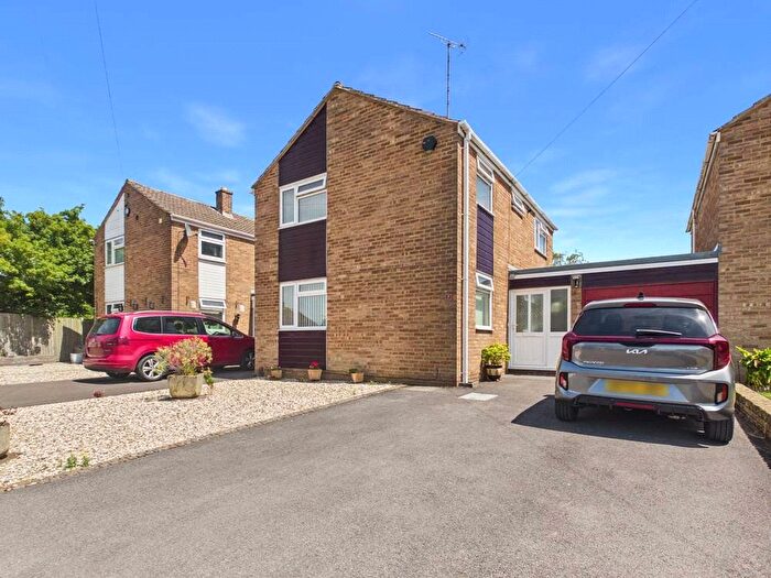 3 Bedroom Detached House For Sale In St. Davids Close, Tuffley, Gloucester, Gloucestershire, GL4
