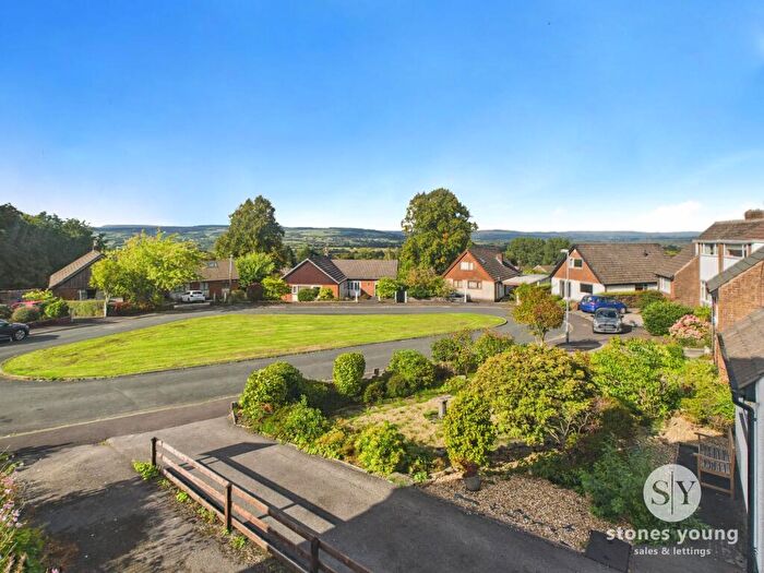 2 Bedroom Flat For Sale In Bryers Croft, Wilpshire, BB1