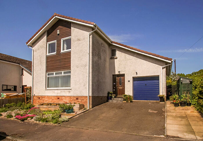 4 Bedroom Detached House For Sale In Dean Ridge, Gowkhall, By Dunfermline, KY12