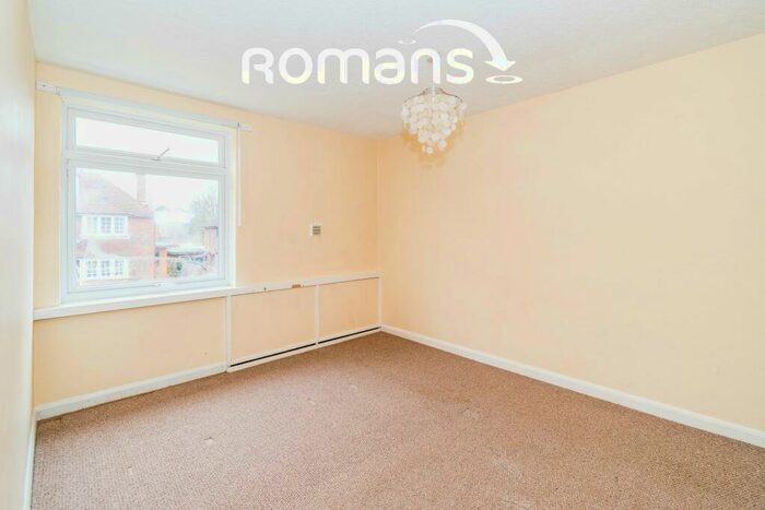 2 Bedroom Apartment To Rent In Normans Road, Winchester, SO23