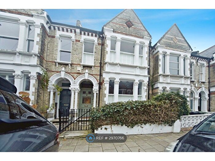 4 Bedroom Terraced House To Rent In Kingscourt Road, London, SW16