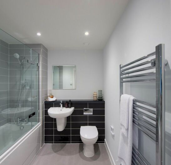 1 Bedroom Apartment To Rent In Circus Street, BN2