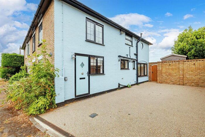 4 Bedroom Cottage For Sale In Station Road, Blythburgh, IP19