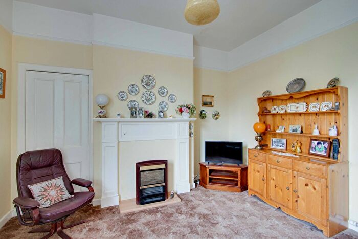 2 Bedroom Terraced Bungalow For Sale In Palmerston Street, Montrose, DD10