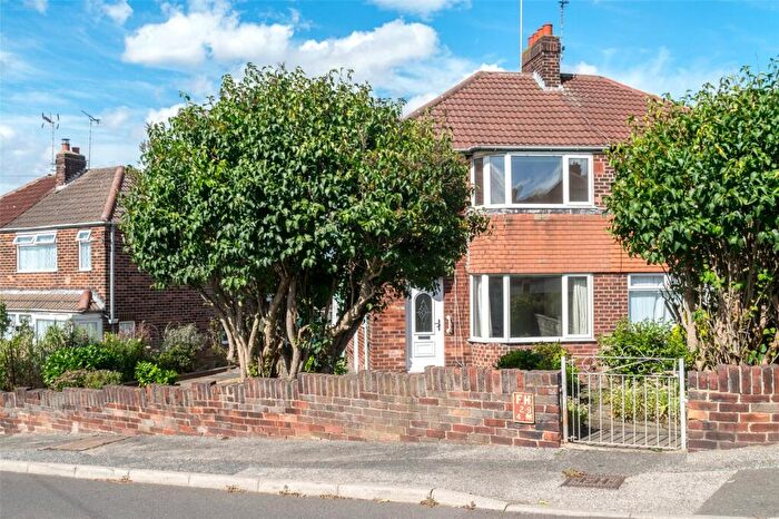 3 Bedroom Semi-Detached House For Sale In Calverley Garth, Leeds, West Yorkshire, LS13