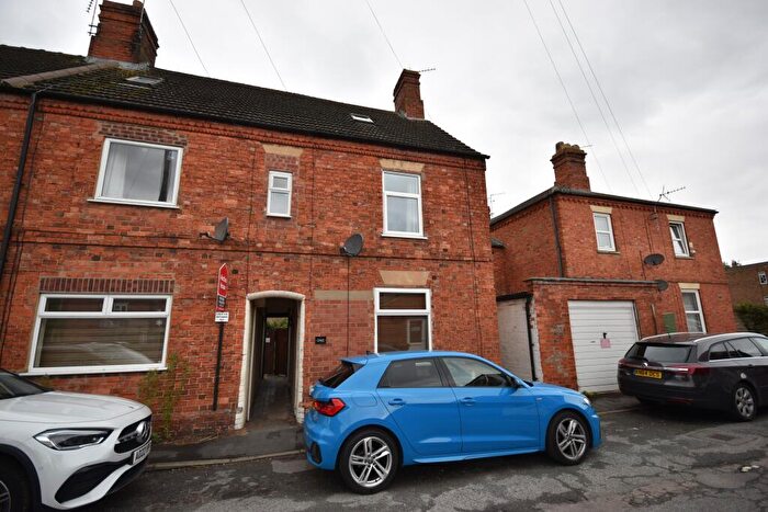 3 Bedroom End Of Terrace House To Rent In Castle Street, Sleaford, NG34