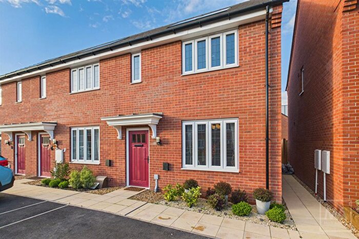 2 Bedroom End Of Terrace House For Sale In Hurricane Way, Great Sankey, Warrington, WA5
