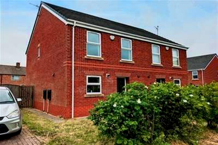 3 Bedroom House To Rent In Mccormick Close, Bowburn, DH6