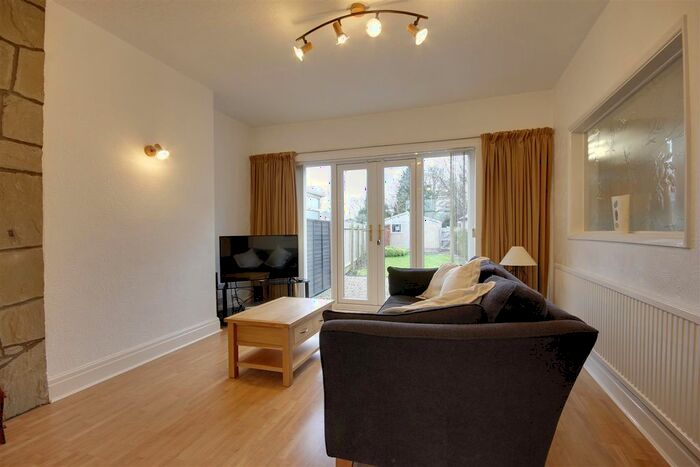 3 Bedroom Terraced House For Sale In Swanland Road, Hessle, HU13
