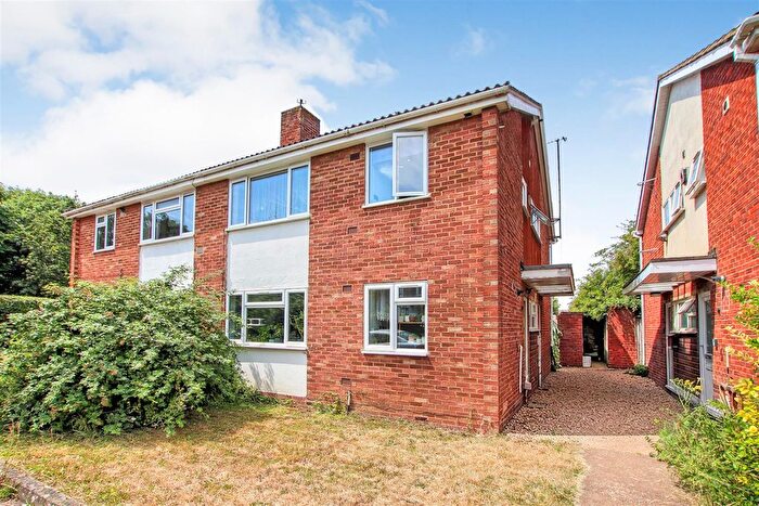 2 Bedroom Maisonette To Rent In Chatsworth Avenue, Cambridge, CB4