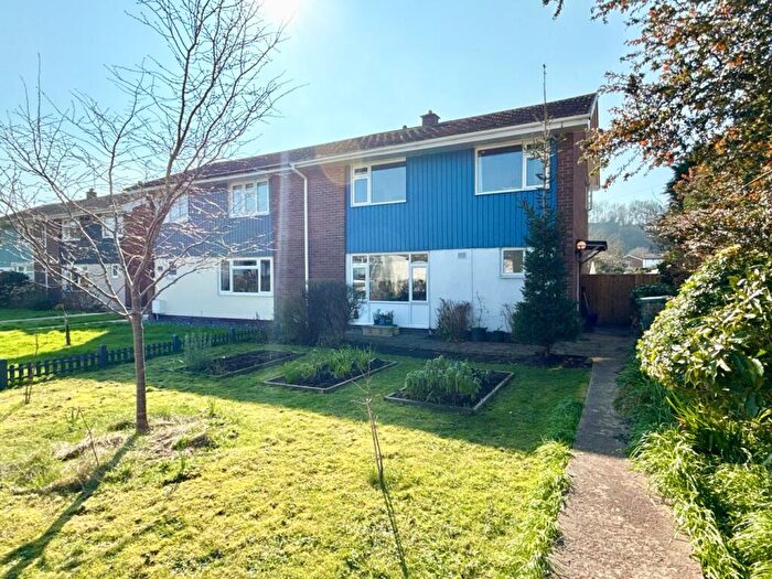 3 Bedroom Semi-Detached House For Sale In Caerleon Road, Ponthir, Newport, NP18