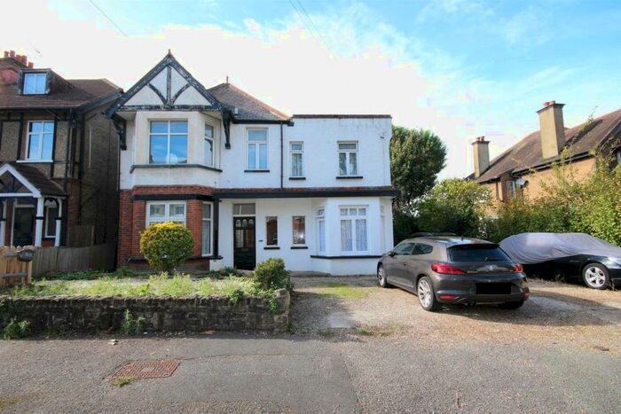 2 Bedroom Flat To Rent In Western Road, Sutton, SM1