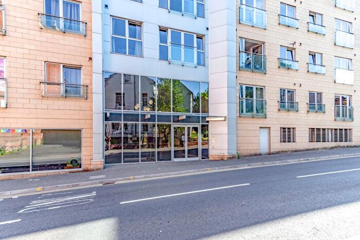 3 Bedroom Flat To Rent In Talbot Street, Nottingham, NG1