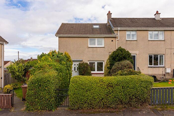 2 Bedroom End Of Terrace House For Sale In Palmer Place, Currie, EH14