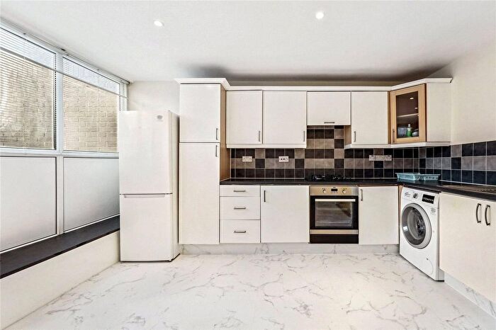 5 Bedroom Terraced House To Rent In Coburg Crescent, London, SW2