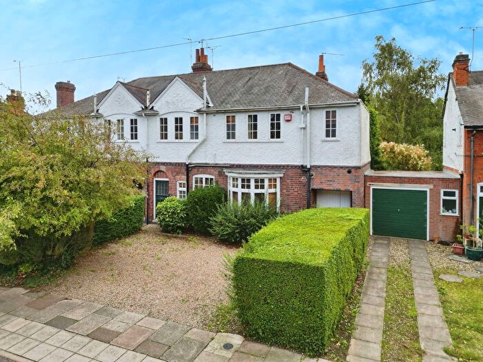 4 Bedroom Semi-detached House For Sale In Knighton Church Road, Leicester, LE2