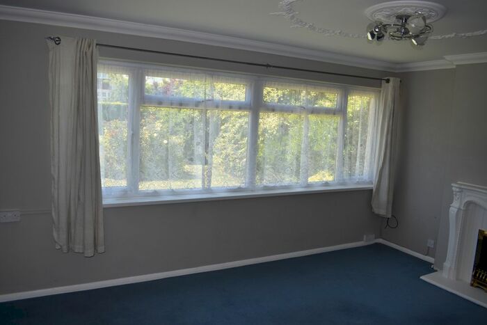 2 Bedroom Flat To Rent In Northumberland Avenue, Cliftonville, CT9