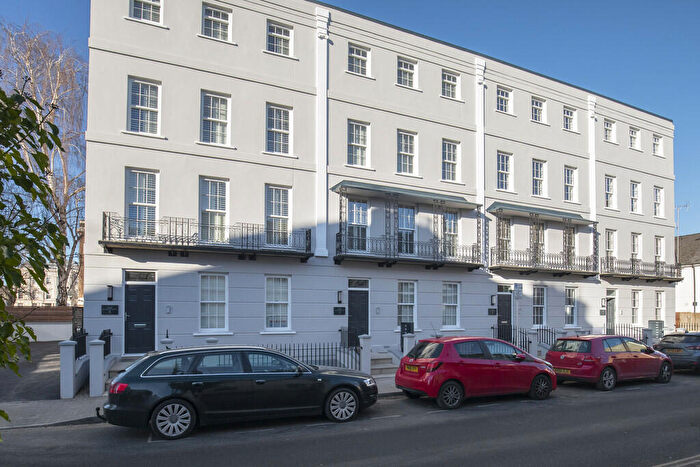 2 Bedroom Apartment To Rent In Buckingham Court, Wellington Street, Cheltenham, GL50