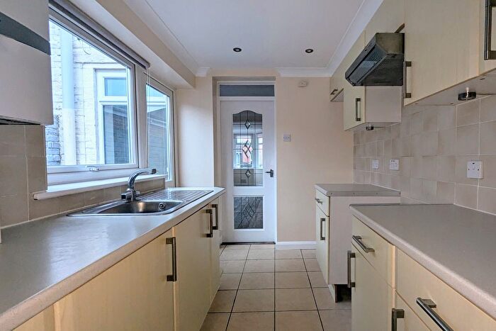 2 Bedroom Terraced House For Sale In Anns Hill Road, Gosport, PO12