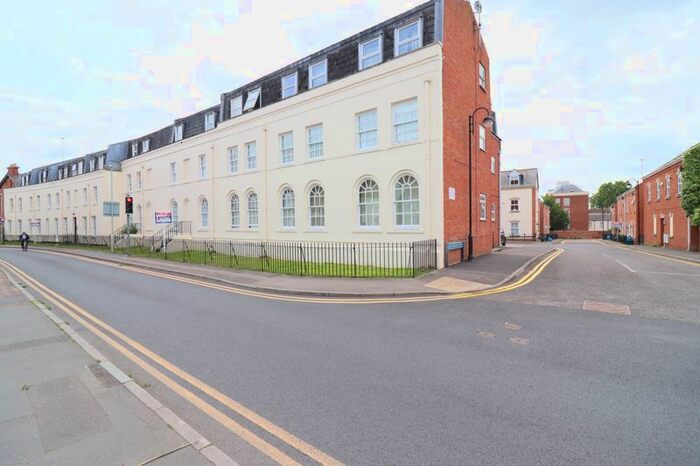 2 Bedroom Flat To Rent In Parliament Street, Gloucester, GL1
