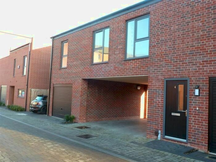 2 Bedroom Flat To Rent In Castle Walk, Derby, DE1