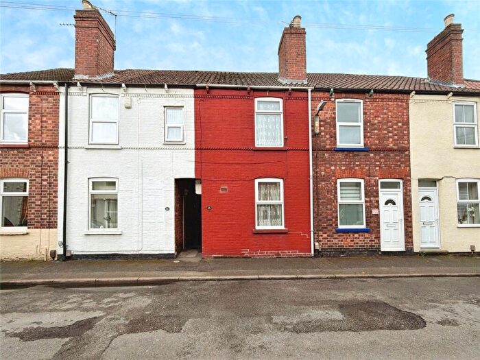 2 Bedroom Terraced House For Sale In Wilson Street, Lincoln, Lincolnshire, LN1