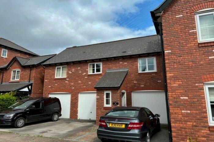 2 Bedroom Flat To Rent In The Acorns, Chester, CH2