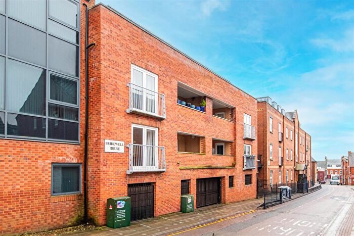 3 Bedroom Apartment For Sale In Bridewell Lane, Kettering, NN16