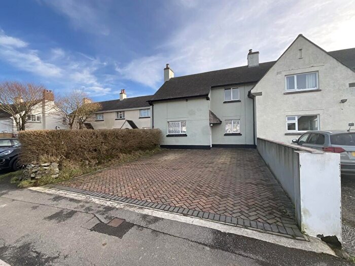 3 Bedroom Semi-Detached House To Rent In North Close, Kilkhampton, EX23