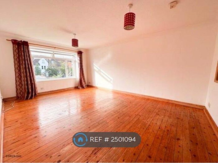 2 Bedroom Flat To Rent In Selbridge Court, London, SW19