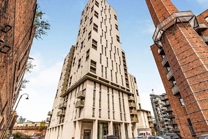 2 Bedroom Apartment For Sale In Cambridge Street, Manchester, M1
