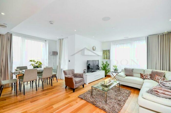 3 Bedroom Flat To Rent In The Courthouse, Westminster, London, SW1P