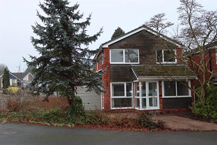4 Bedroom Detached House For Sale In Avery Road, Sutton Coldfield, B73