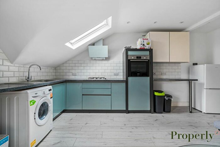1 Bedroom Apartment For Sale In Park Avenue Wood Green, N22