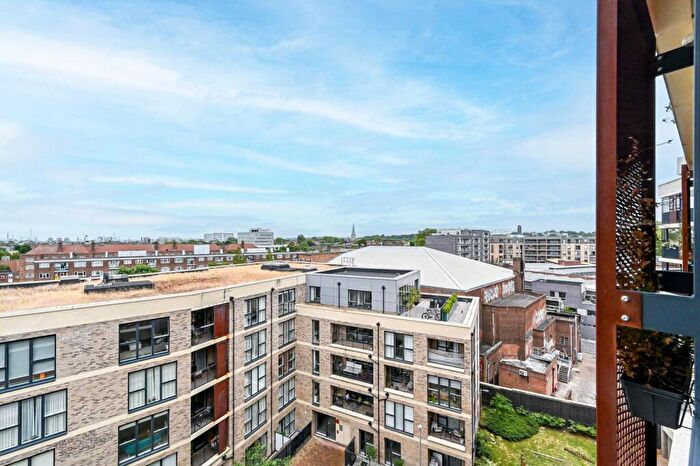2 Bedroom Flat For Sale In Emperor Apartments, Camberwell, London, SE5