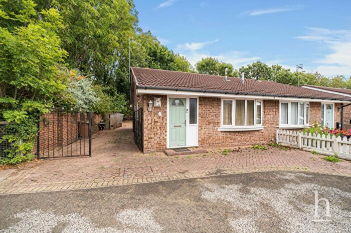 2 Bedroom Semi-Detached House For Sale In Melton Close, Greasby, CH49