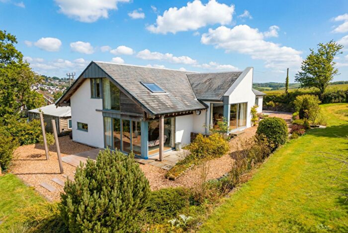 4 Bedroom Detached Bungalow For Sale In Lapford, Crediton, EX17