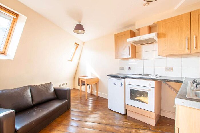 1 Bedroom Flat To Rent In Cricklewood Broadway, Cricklewood, London, NW2